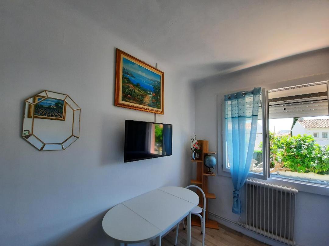 Chambres Climatisees Confort,Wifi, Gare Tgv,Parking,Pt Dejeuner Perpignan Exteriör bild